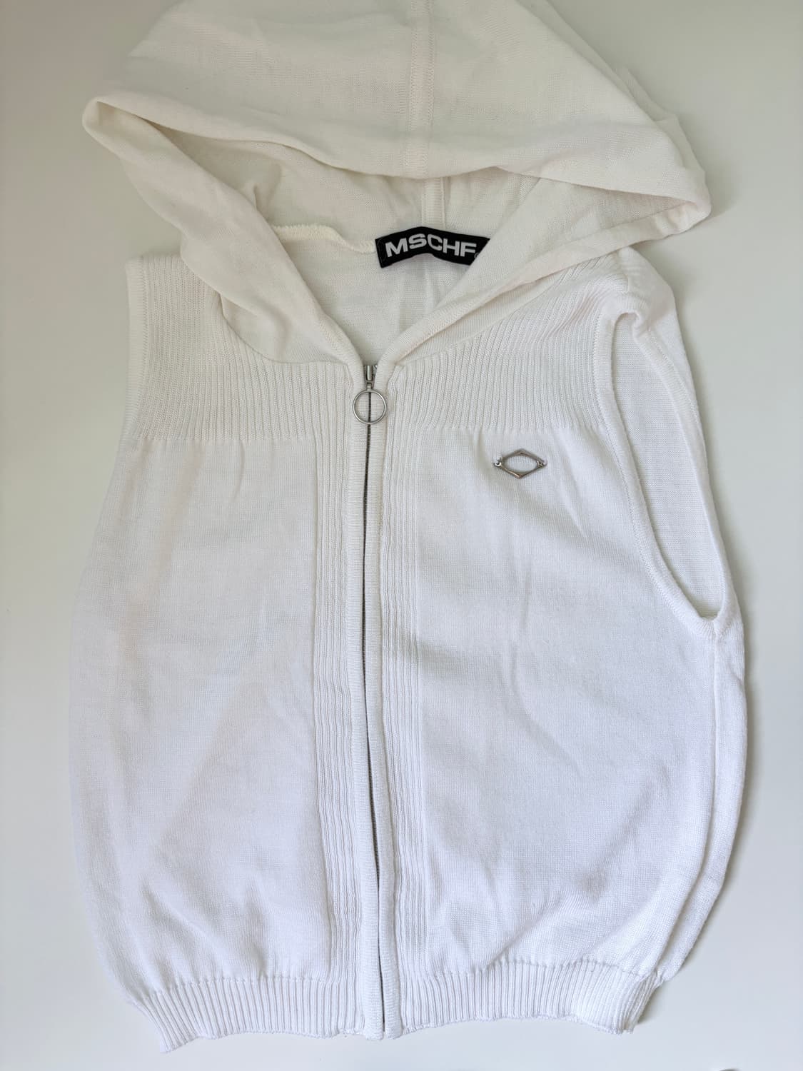 미스치프 RHOMBUS HOODED KNIT VEST 상품이미지2