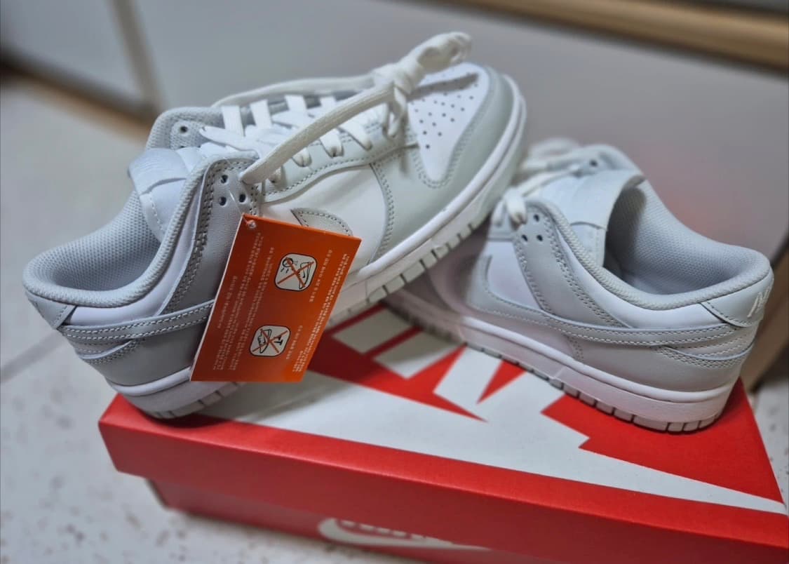 나이키 덩크 로우 레트로 그레이 245 새상품  상품이미지2