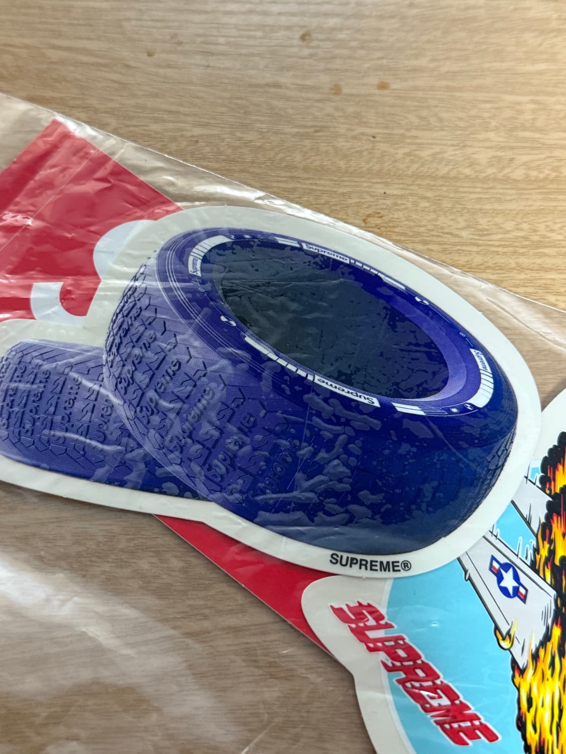 슈프림 20FW 시즌 스티커팩 상품이미지2