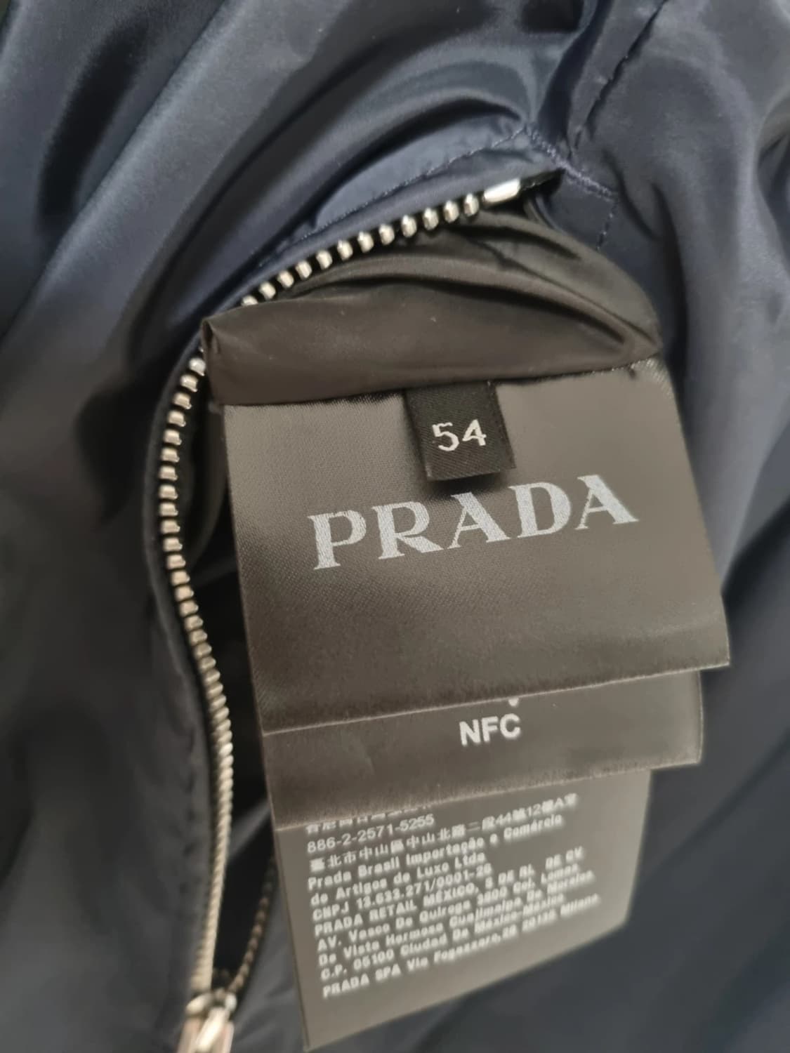 프라다 리버시블 바람막이 자켓 SGH057 상품이미지6