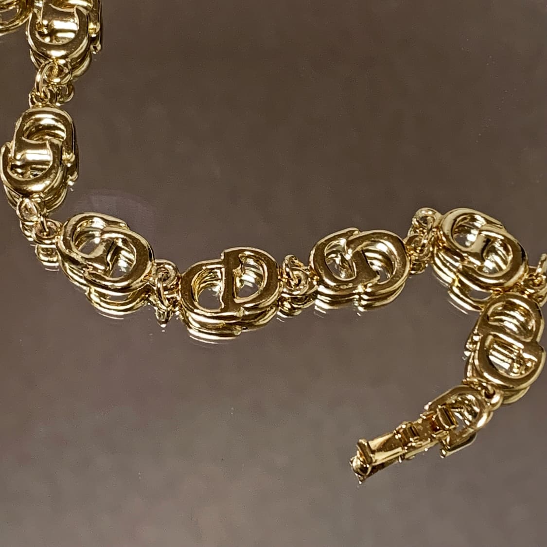 정품 디올 로고 팔찌 상품이미지4