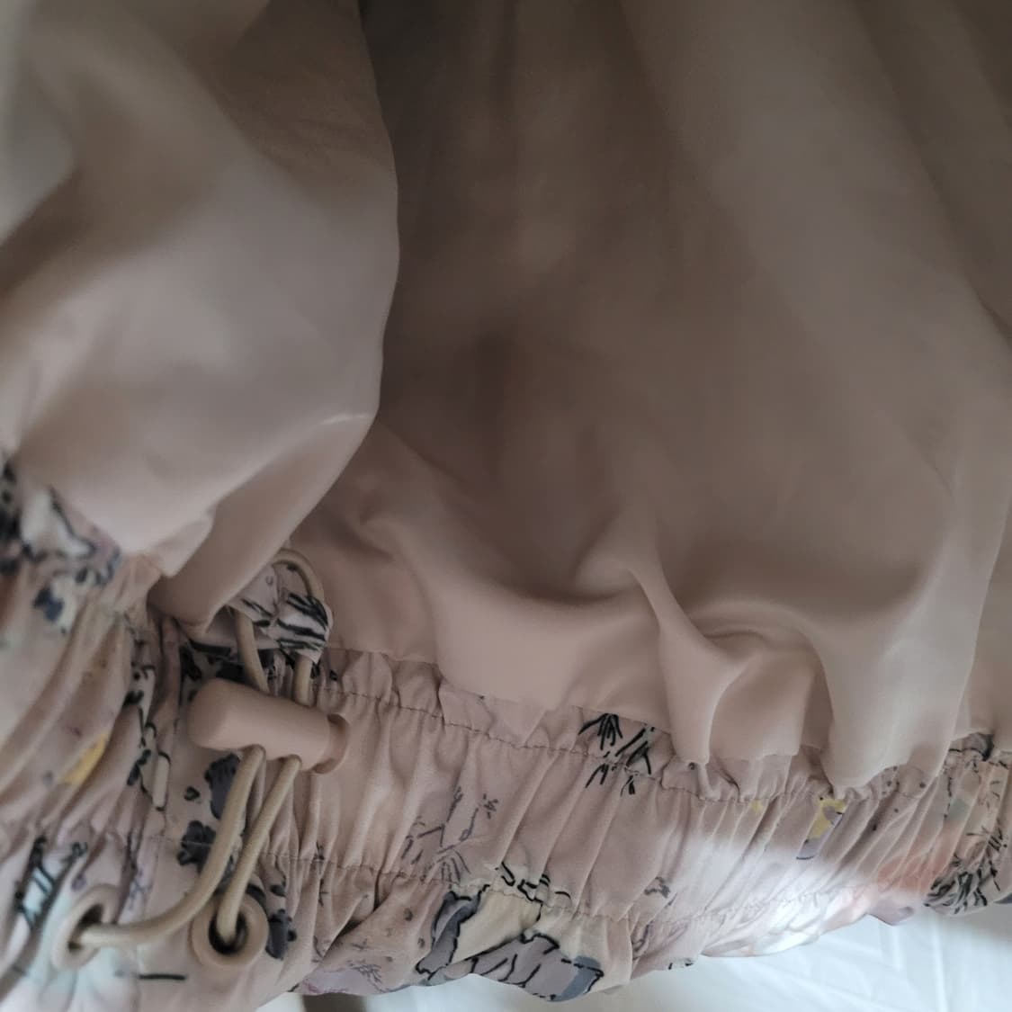 써스데이아일랜드 덕다운 패딩  상품이미지7