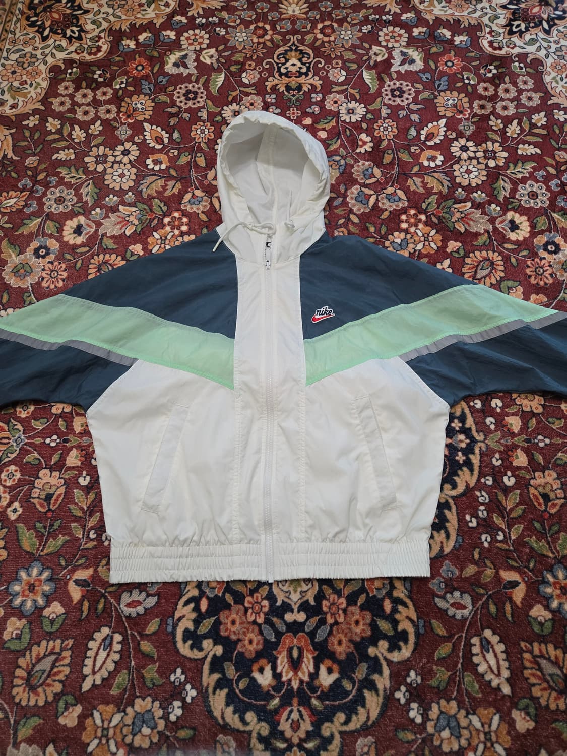 [S] 나이키 헤리티지 윈드러너 바람막이 자켓

 상품이미지6