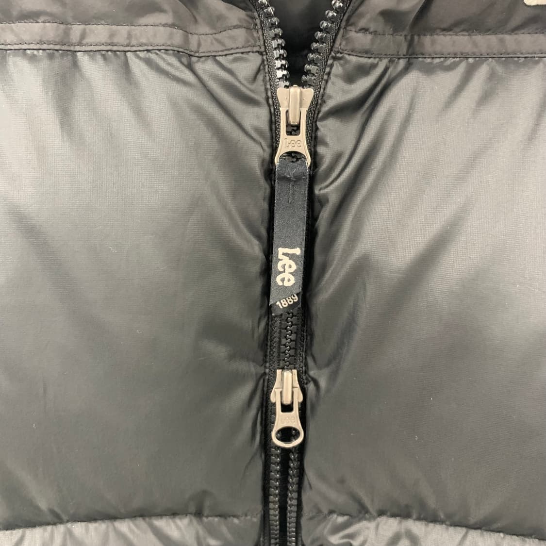 Lee 자수로고 블랙 투웨이 크롭 패딩 상품이미지4