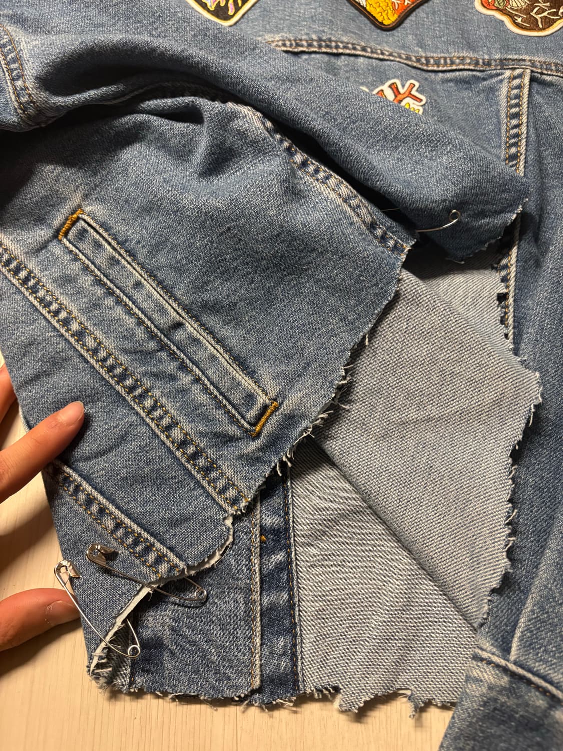 Levi’s 크롭 커스텀 데님 자켓  상품이미지6