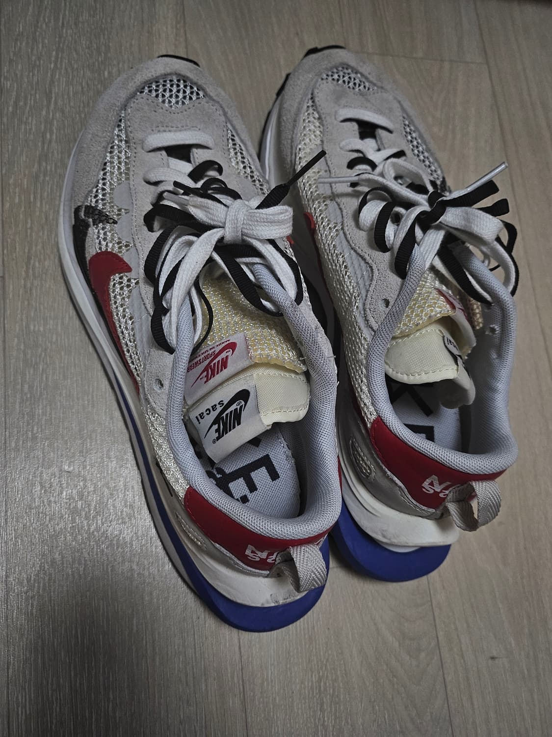 나이키 사카이 베이퍼와플 상품이미지1