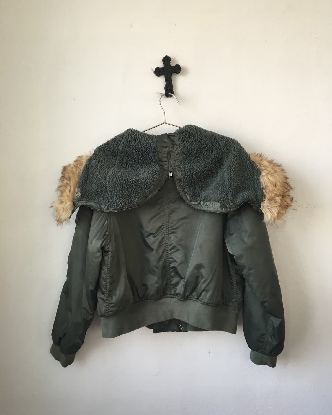 American eagle fake fur hood jacket 상품이미지3