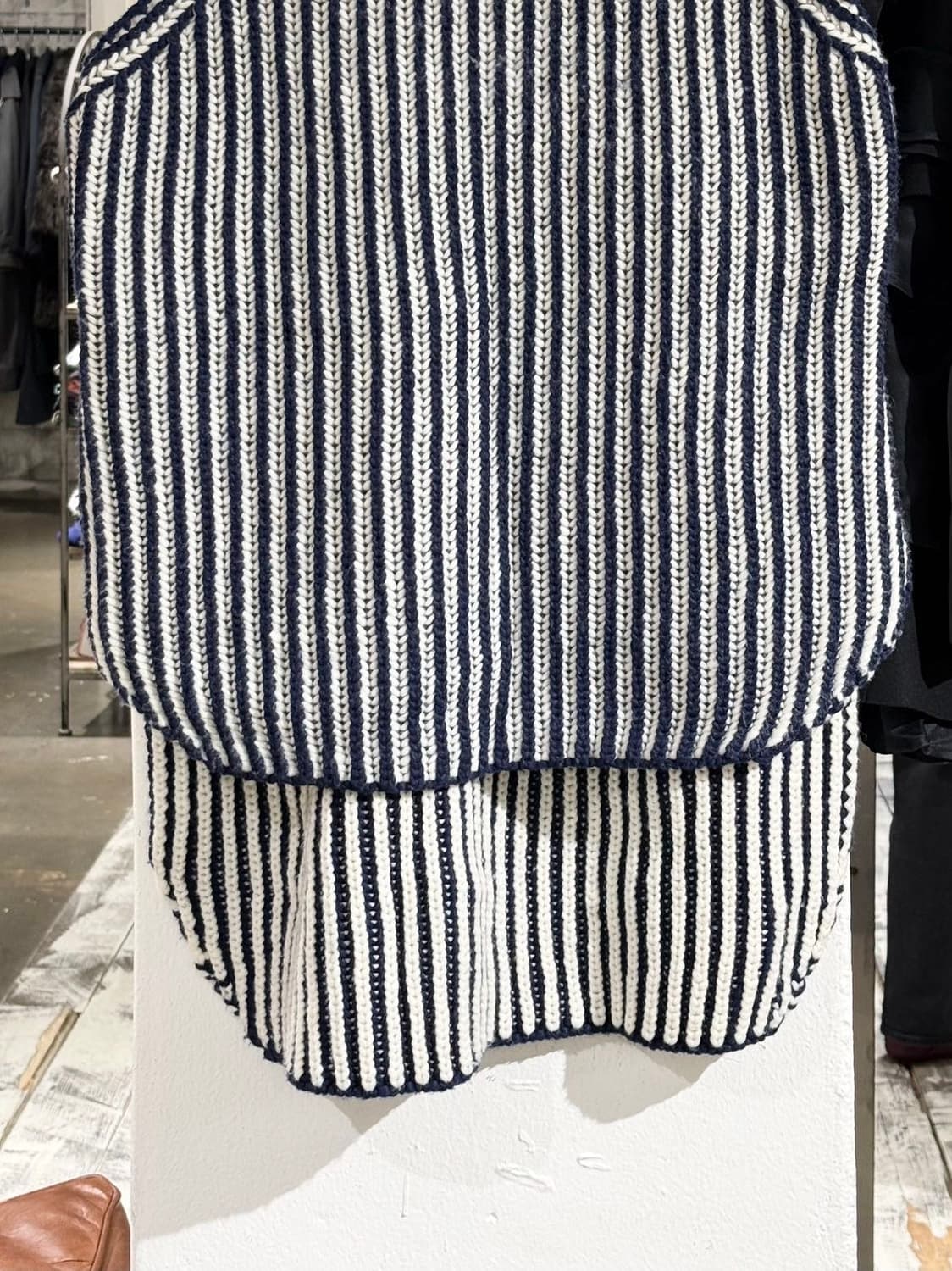 스포츠맥스 네이비 라나 울 니트 베스트  상품이미지6