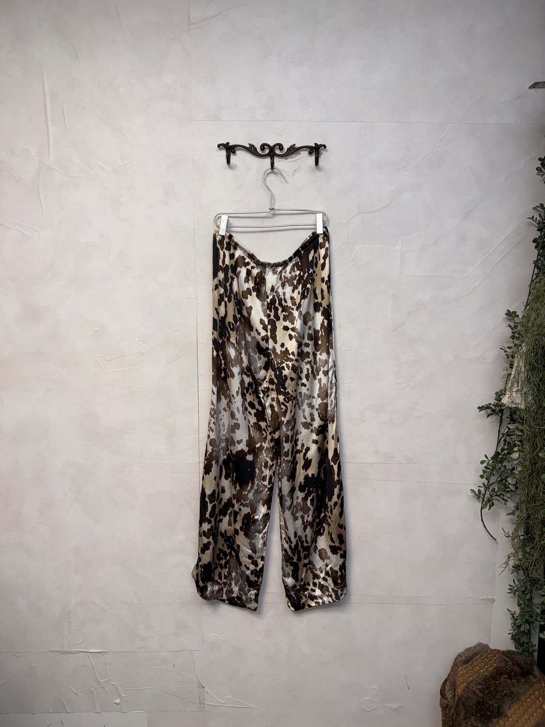 &OtherStories dalmatian satin wide pants 상품이미지4