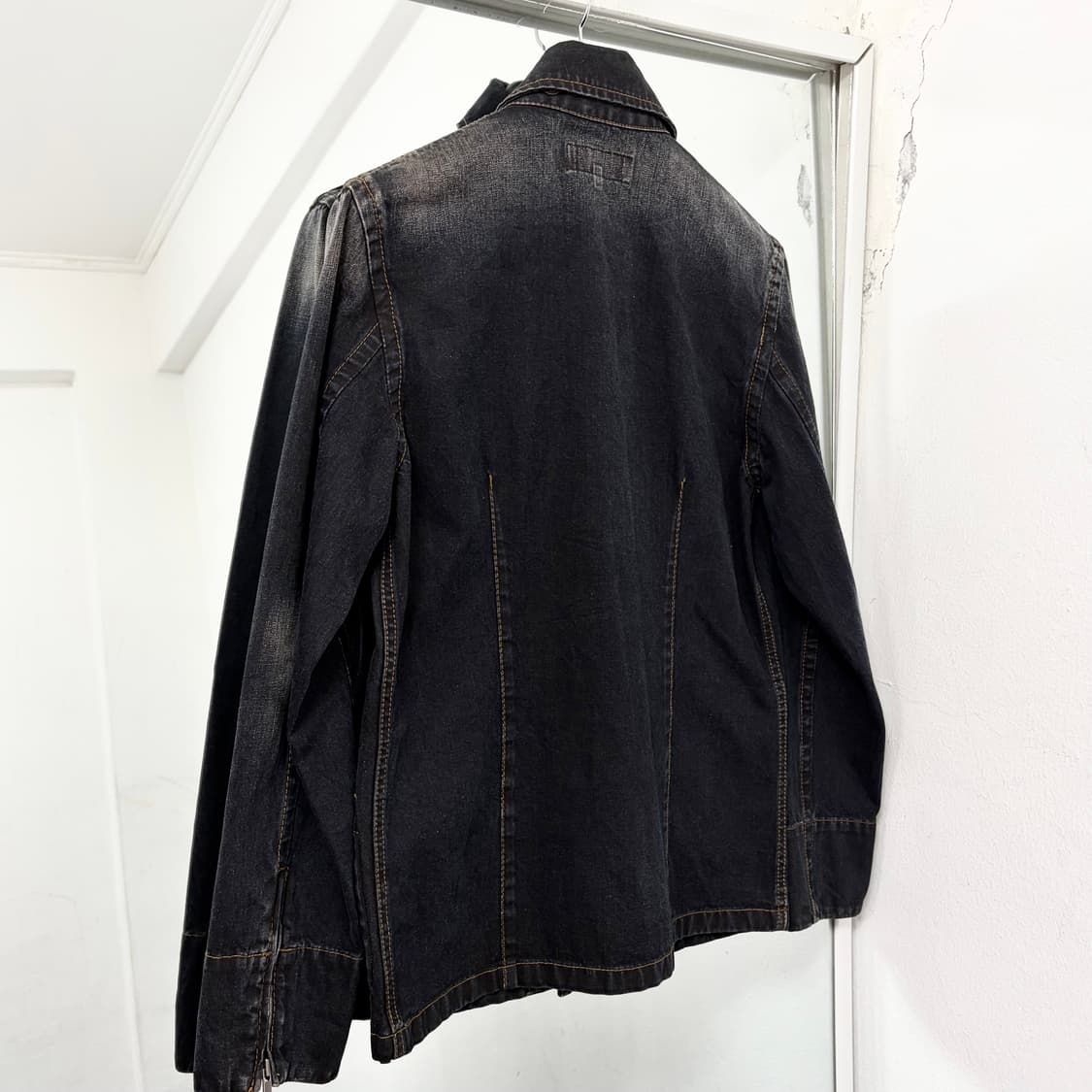 Fuck Jeans 흑청 데님 자켓 상품이미지5