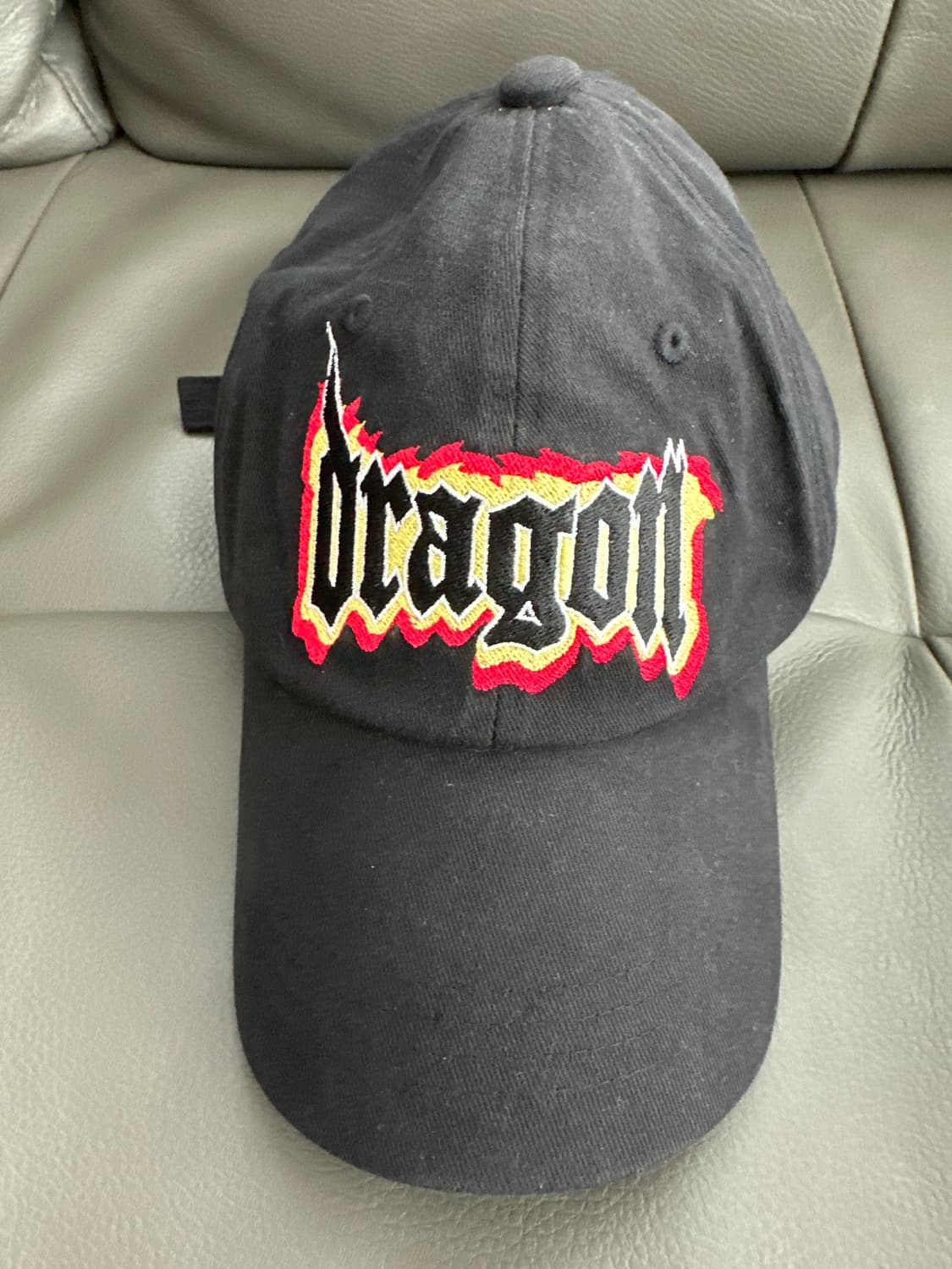 지드래곤 에잇세컨 볼캡 상품이미지1