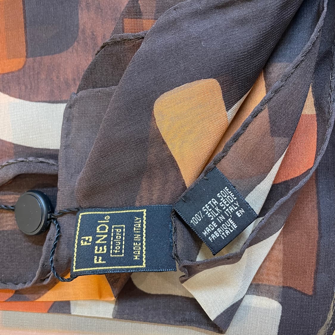 (새상품) 펜디 실크 스카프 상품이미지2