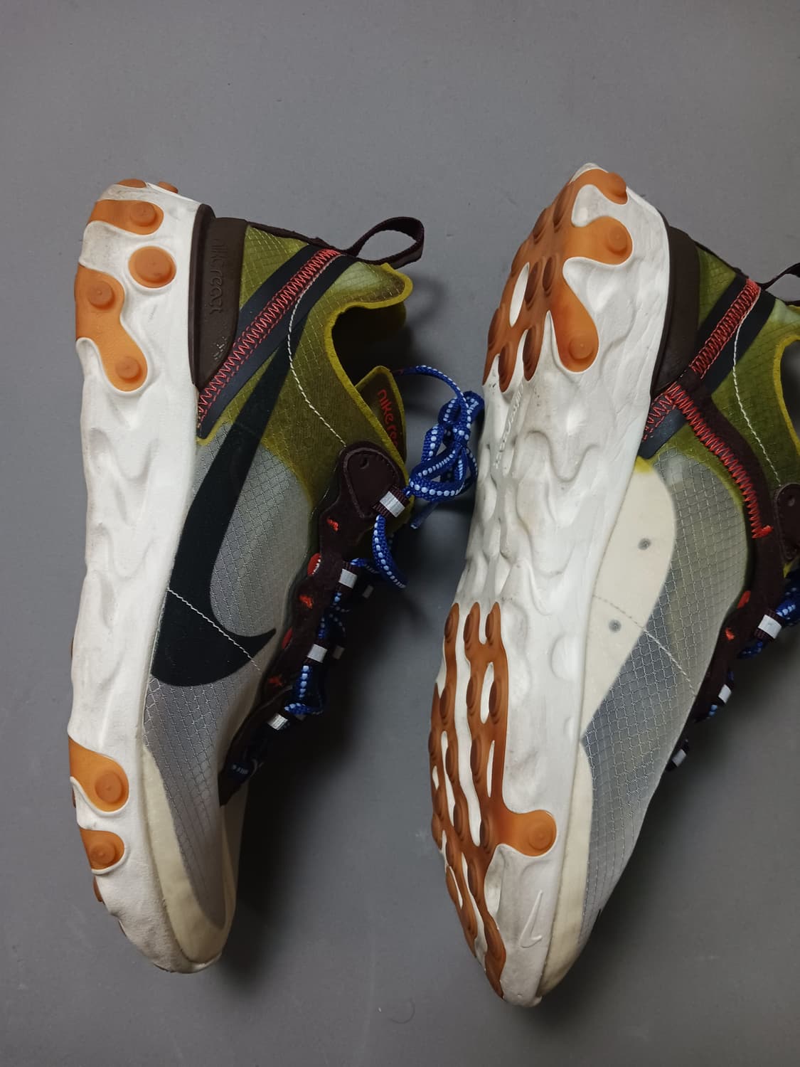 [255] 정품 나이키 리액트 엘리먼트 87 모스 운동화 상품이미지5