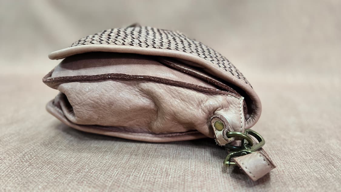 [Made in Italy] 이태리 천연가죽 빈티지 위빙 메쉬 크로스백 상품이미지4