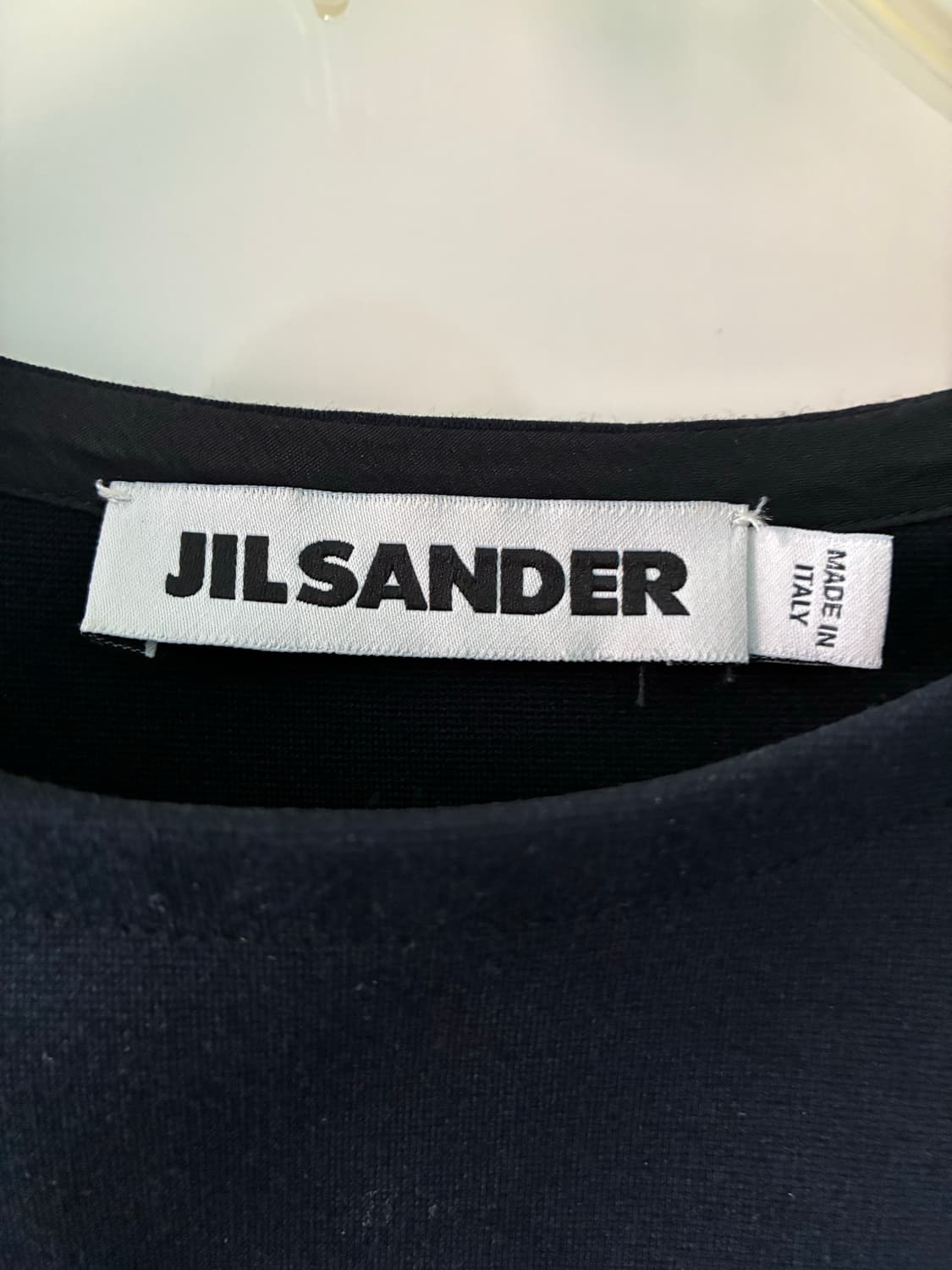 [Jil Sander] 질샌더 네이비 크롭 탑 40 — 거의 새것 상품이미지3