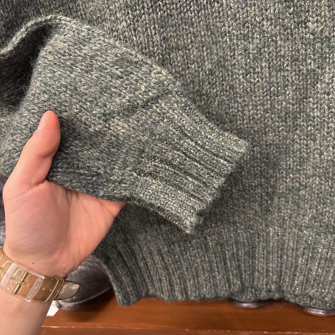 럭키스트라이크 헨리넥 2버튼 보카시 울 스웨터 상품이미지4