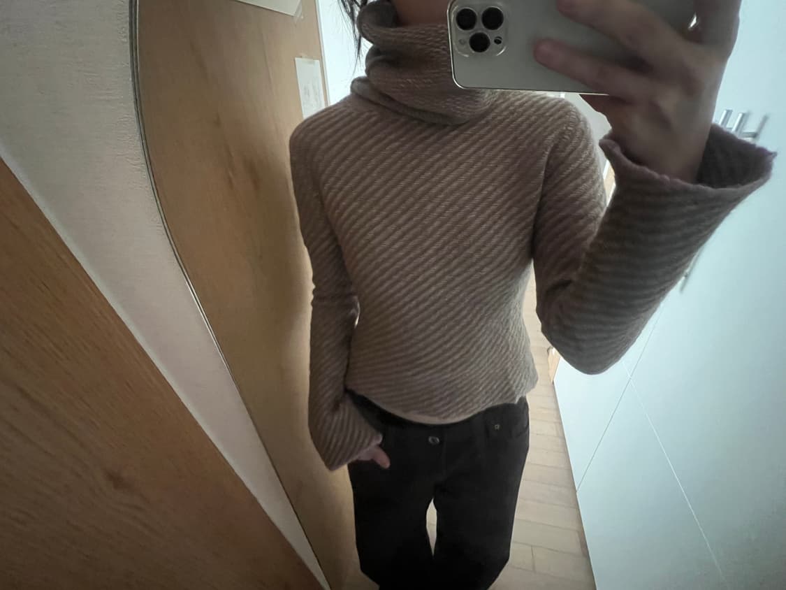 베이비 알파카 핑크 브라운 니트 (착용컷) 상품이미지3