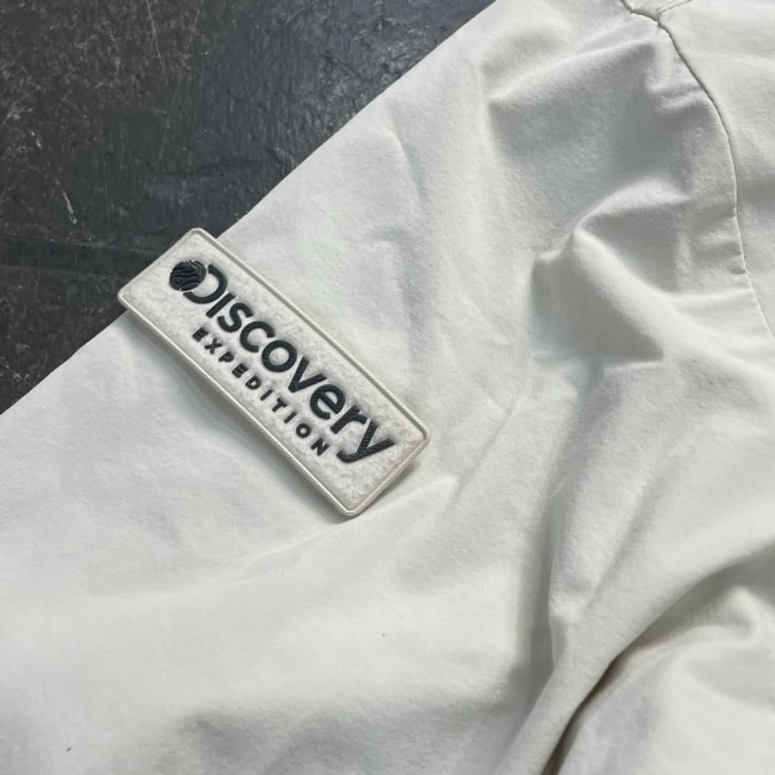100 디스커버리 바람막이 상품이미지4