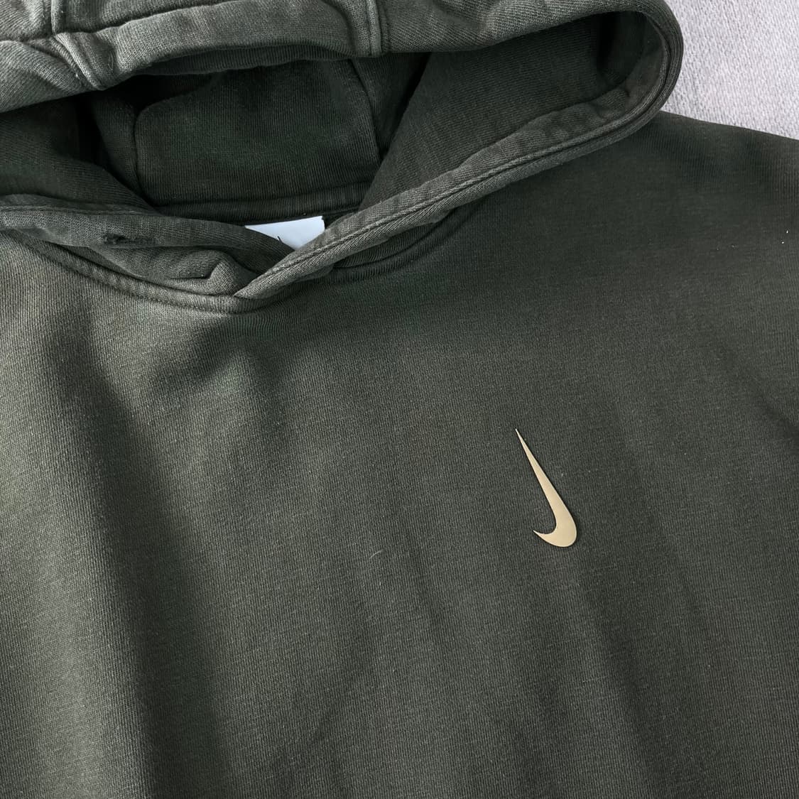 100 나이키 X 빌리아일리시 카키 후드티 상품이미지2