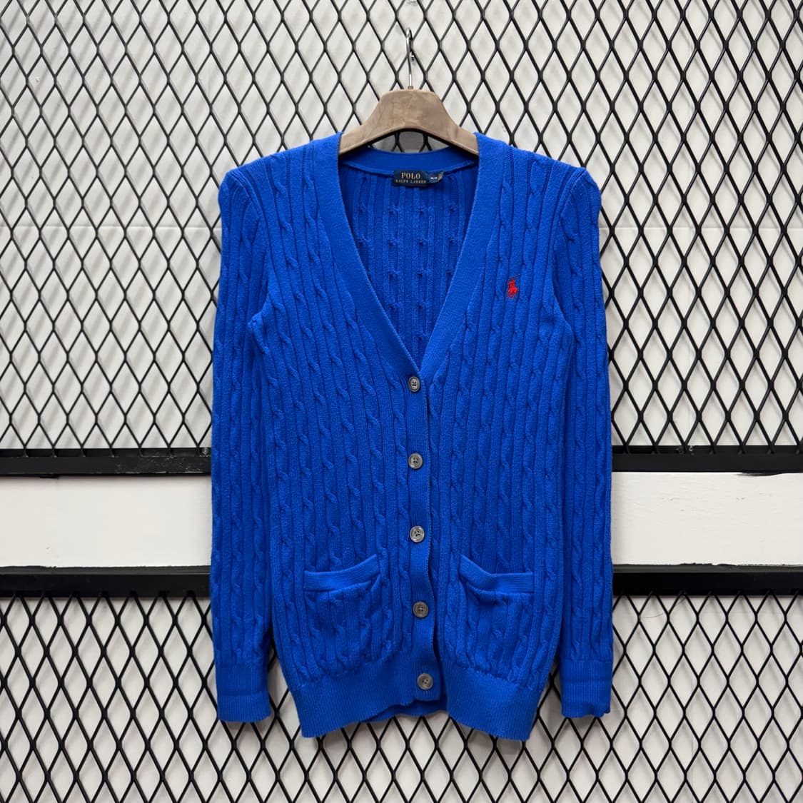폴로 랄프로렌 케이블 니트 가디건 레드 포니 포인트 블루 상품이미지1
