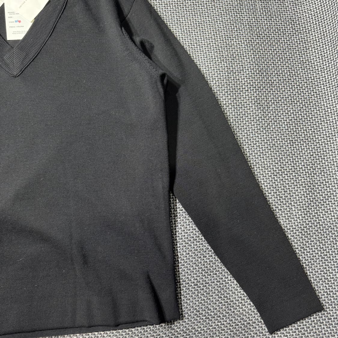 유나이티드 애로우즈 브이넥 니트 블랙 ( XL/OLD-8314 ) 상품이미지4