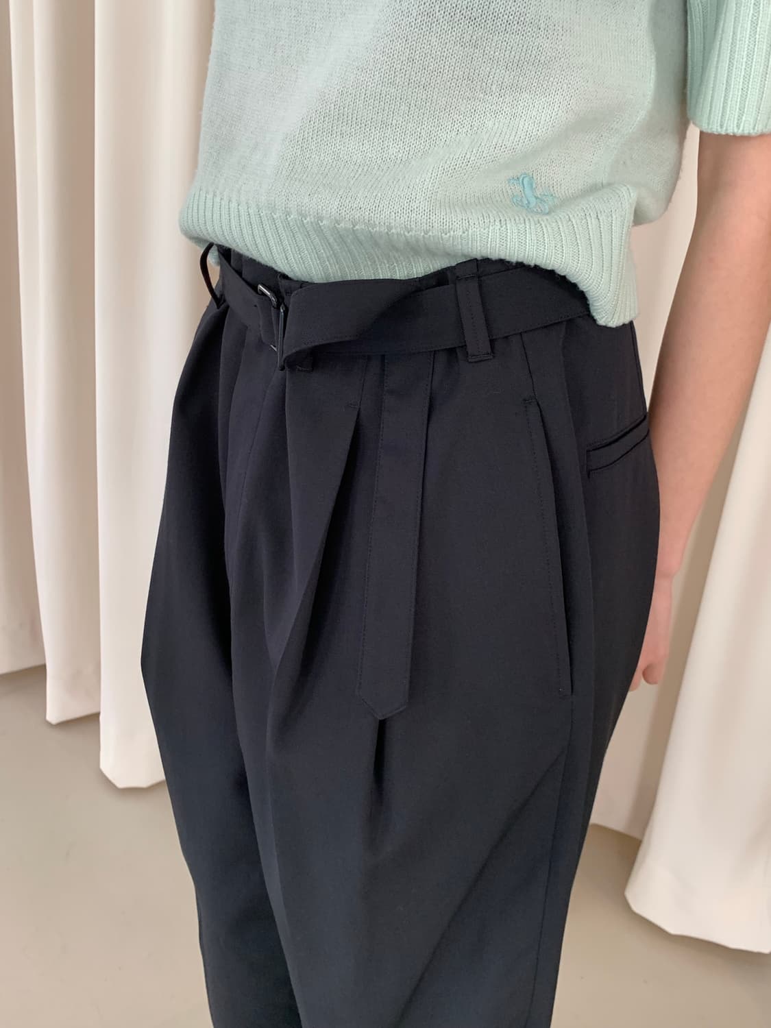 "Lemaire" two-tuck wide Slacks 상품이미지4