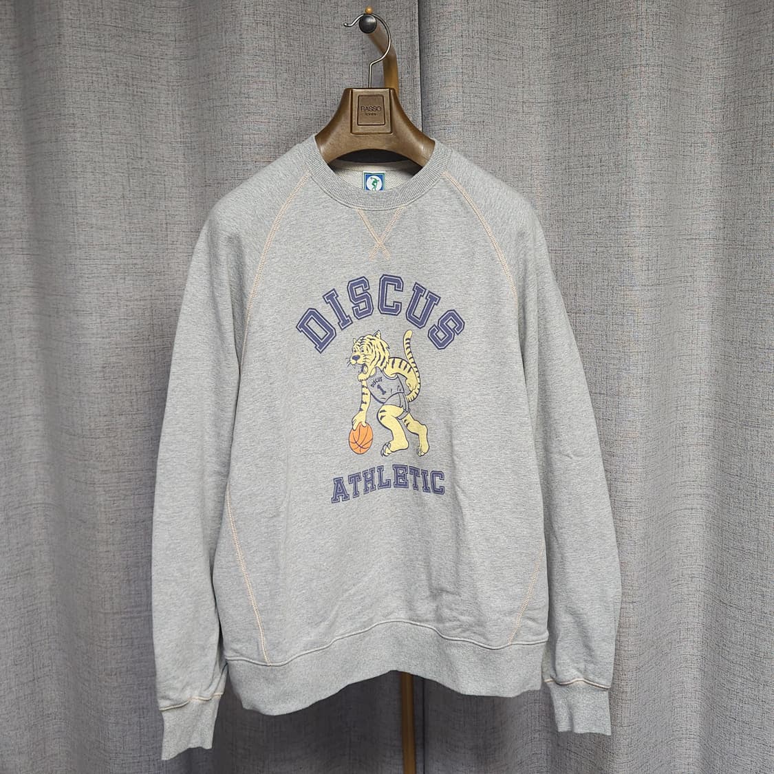 L ) 디스커스 애슬레틱 호랑이 맨투맨 상품이미지4