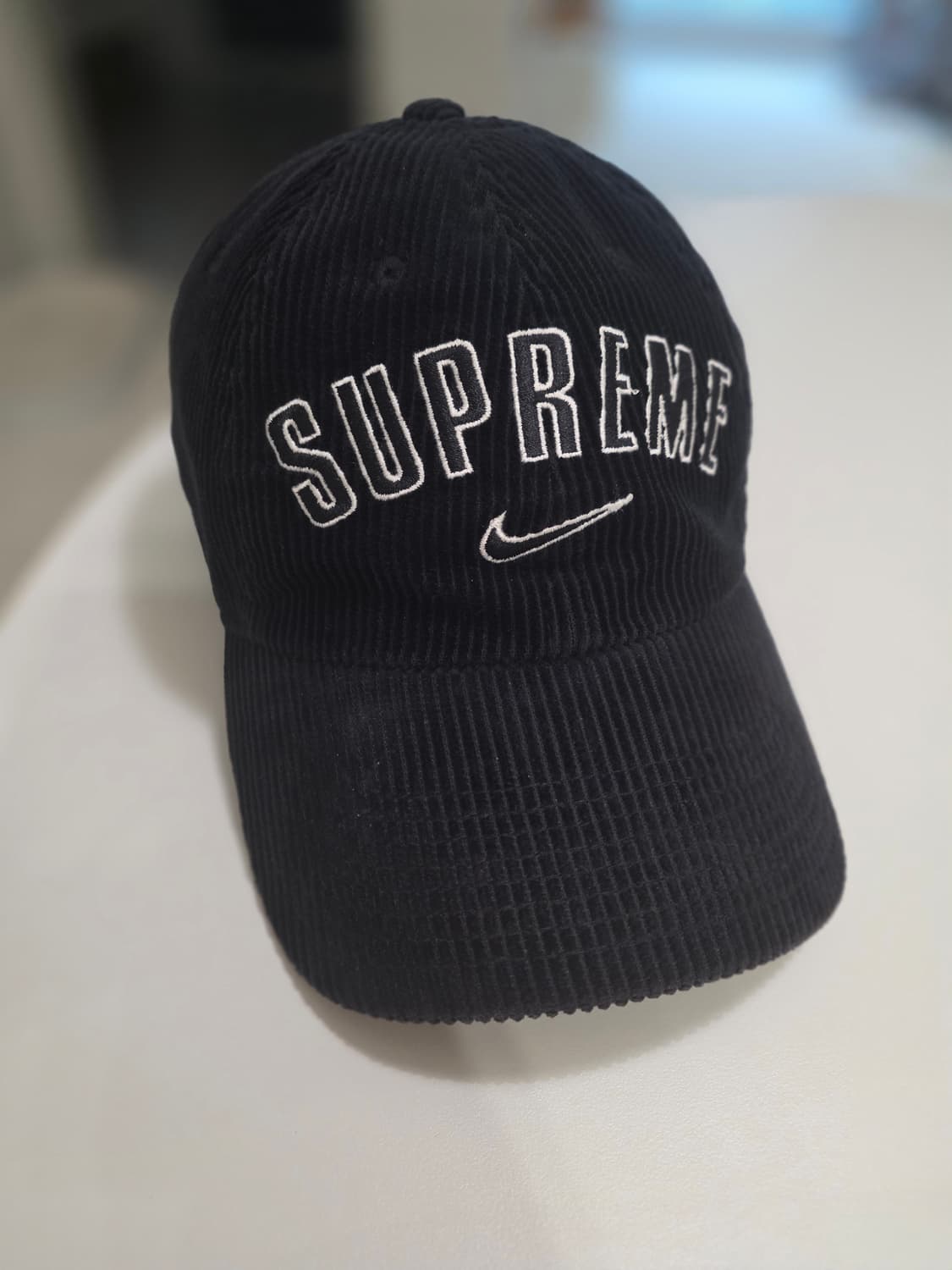 슈프림 x 나이키 아크 코듀로이 6-패널 캡 블랙 - 22SS 상품이미지2