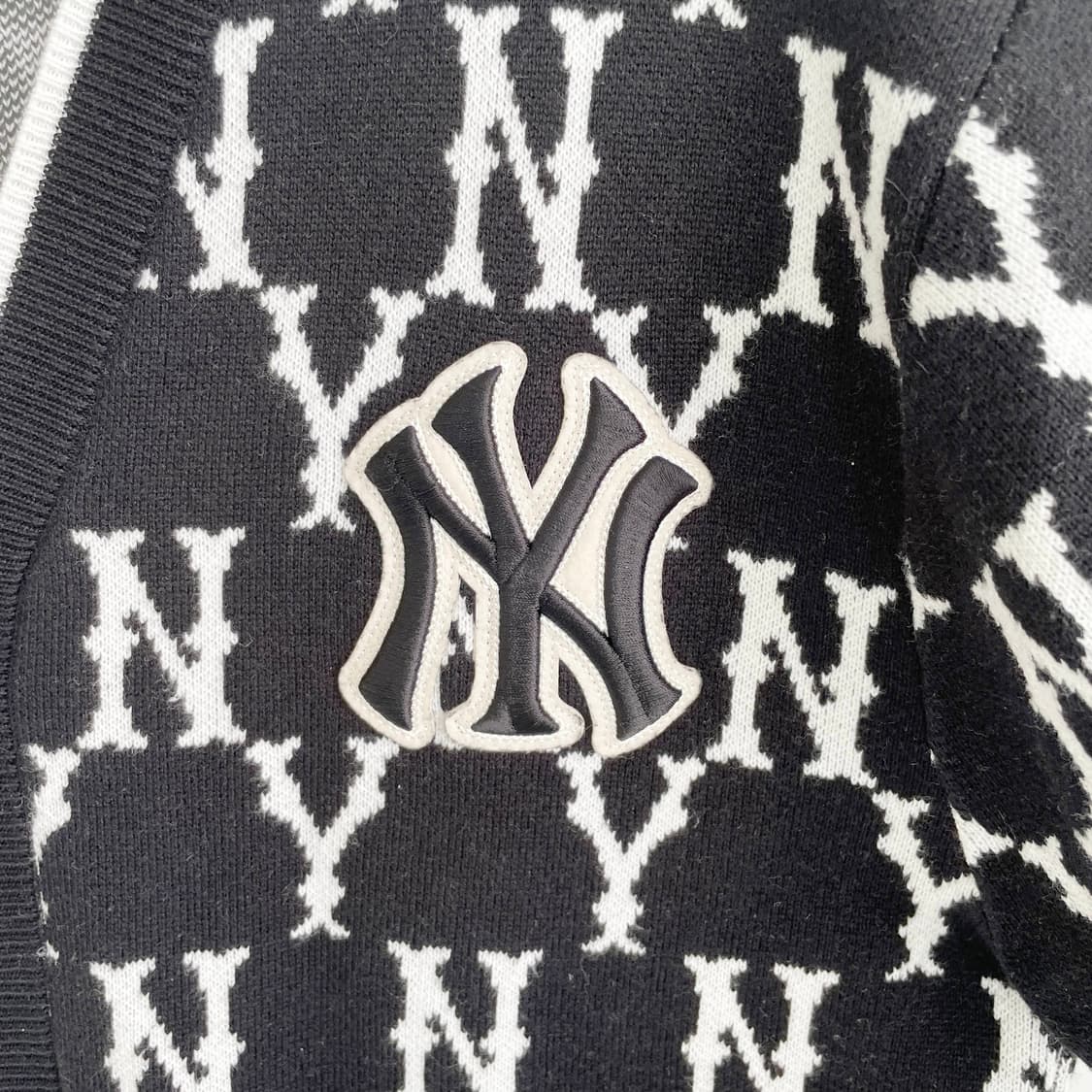D2 엠엘비 MLB 뉴욕양키스 모노그램 가디건 95사이즈 상품이미지4