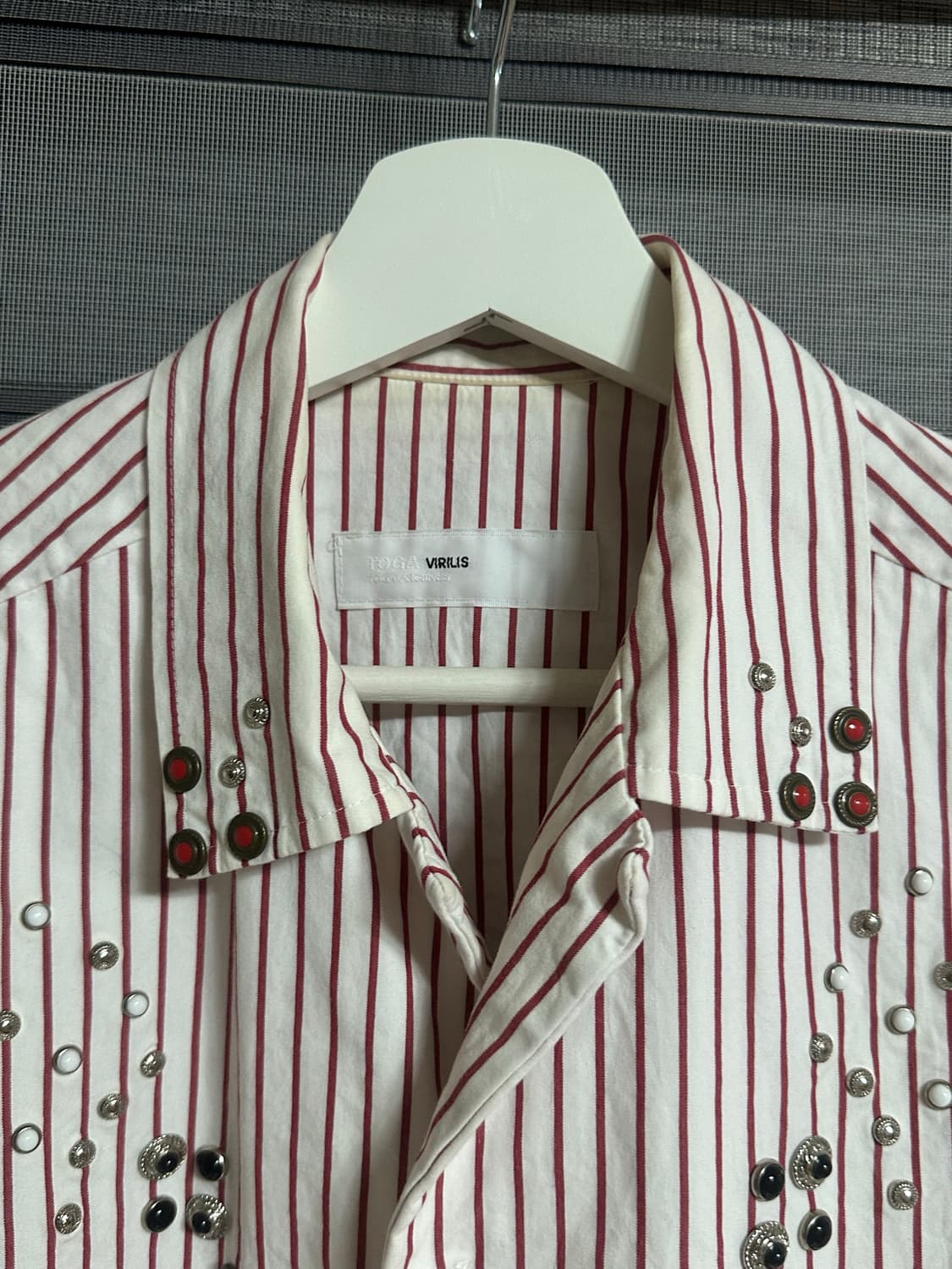 토가 비릴리스 셔츠 상품이미지3