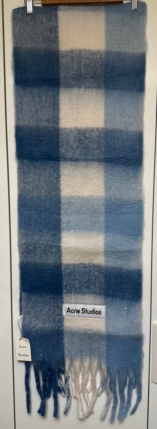 아크네 스튜디오 블루 체크 모헤어울머플러 남여공용 상품이미지4
