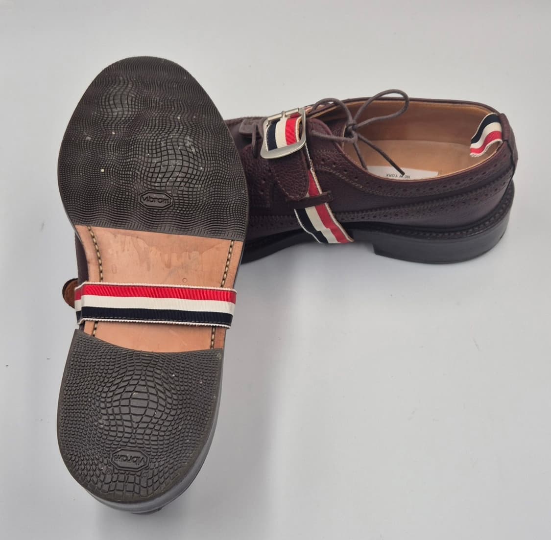 톰브라운 브라운 페블 그레인 클래식 남성 구두 상품이미지3