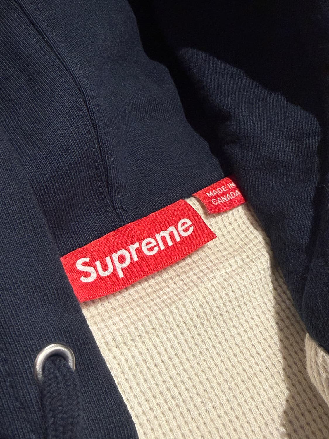 [L] 슈프림 아크 써멀 라인드 집업 후드 스웨트셔츠 네이비 - 25FW 상품이미지3