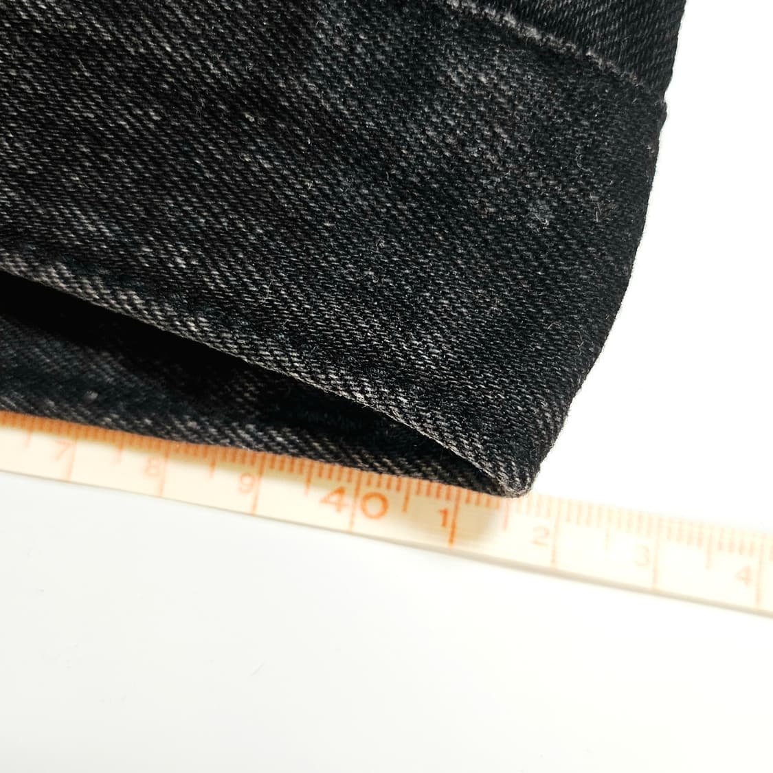 [L(32)][앤더슨벨]디스트로이드 사이드 지퍼 블랙 진 상품이미지9