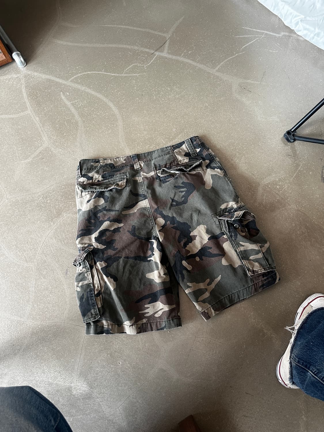 Old Navy Woodland Camo Cargo Shorts 상품이미지3