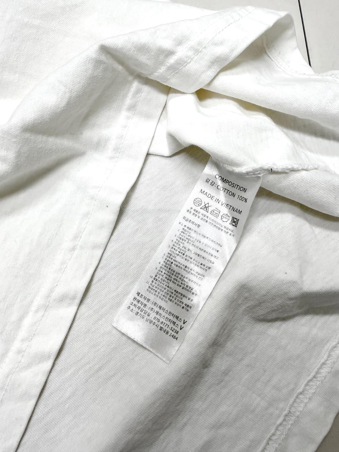 Travel 트래블 하이커 섀도우 피그먼트 빅로고 반팔티 화이트 상품이미지5