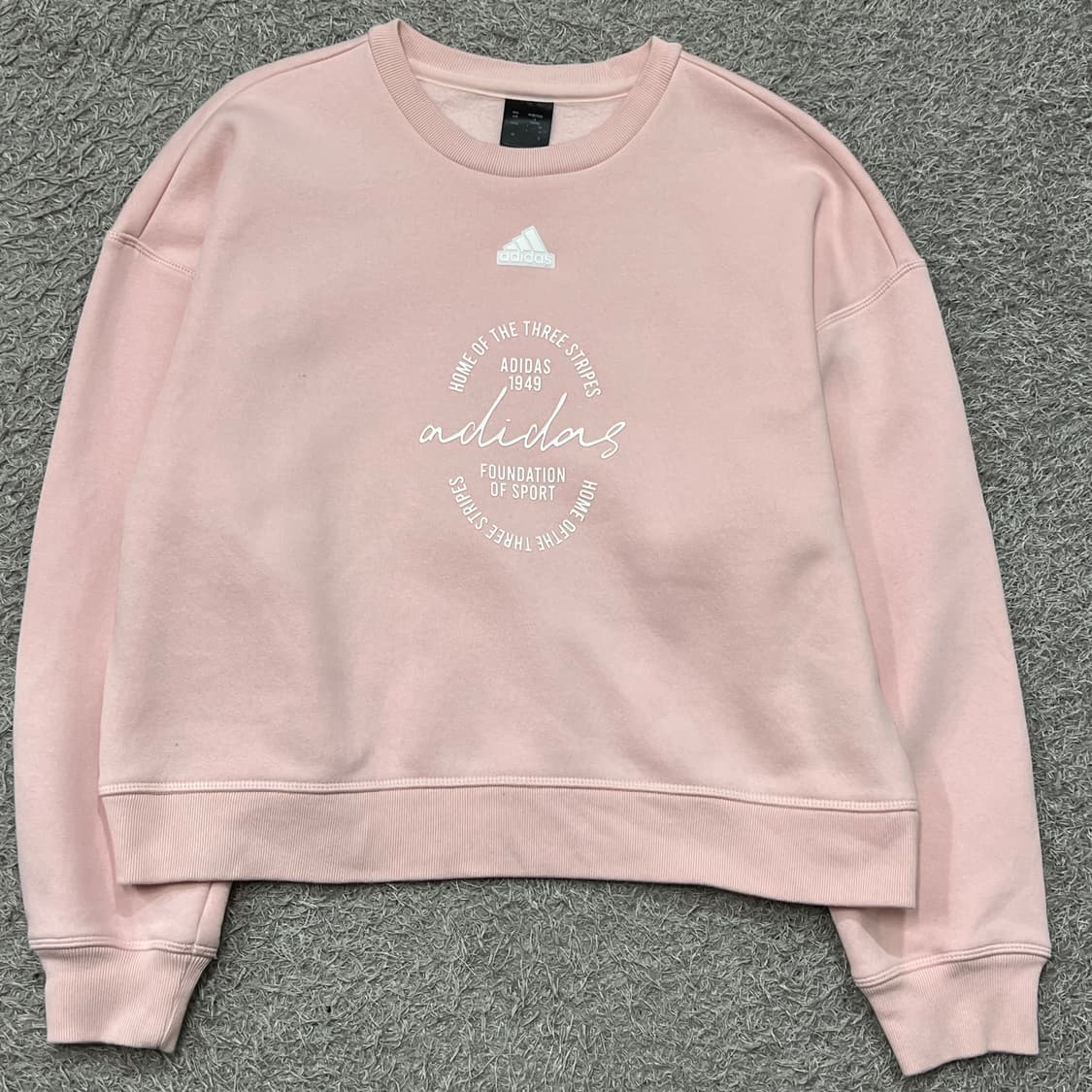 [우먼100-105] 아디다스 크롭맨투맨 상품이미지2