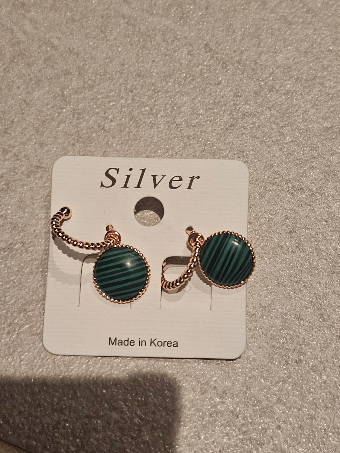 디올 로즈드방 빈티지 별 포인트 귀걸이 (새상품) 상품이미지2