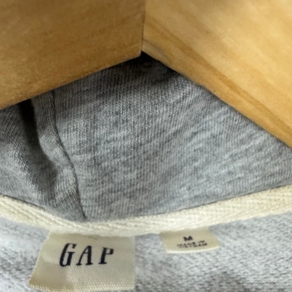 갭 로고 후드집업 상품이미지3