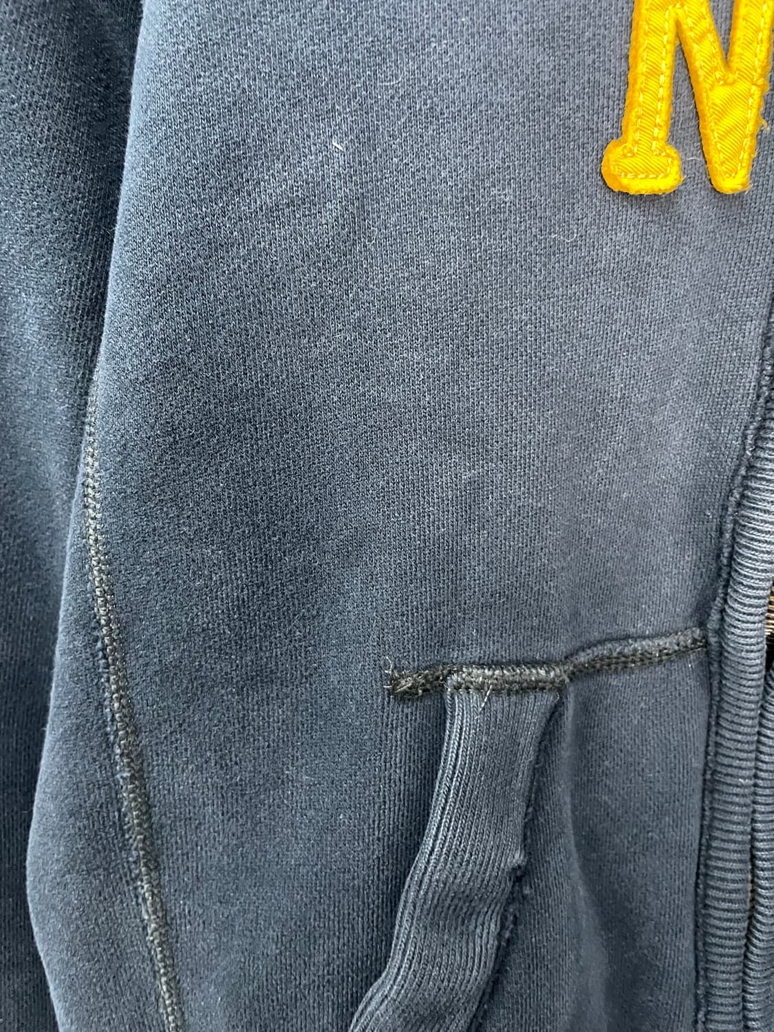 아베크롬비 옐로우 센터로고 네이비 후드집업 H1259 상품이미지6