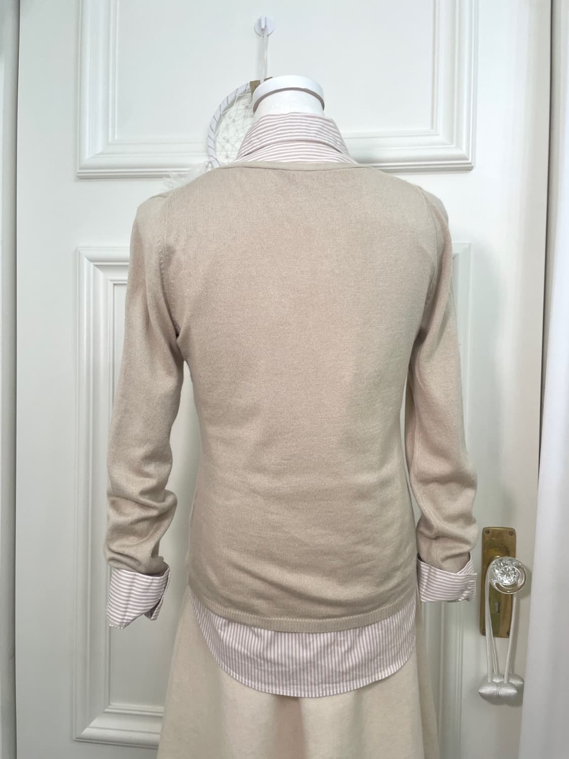 beige pearl button basic cardigan&beige 상품이미지5