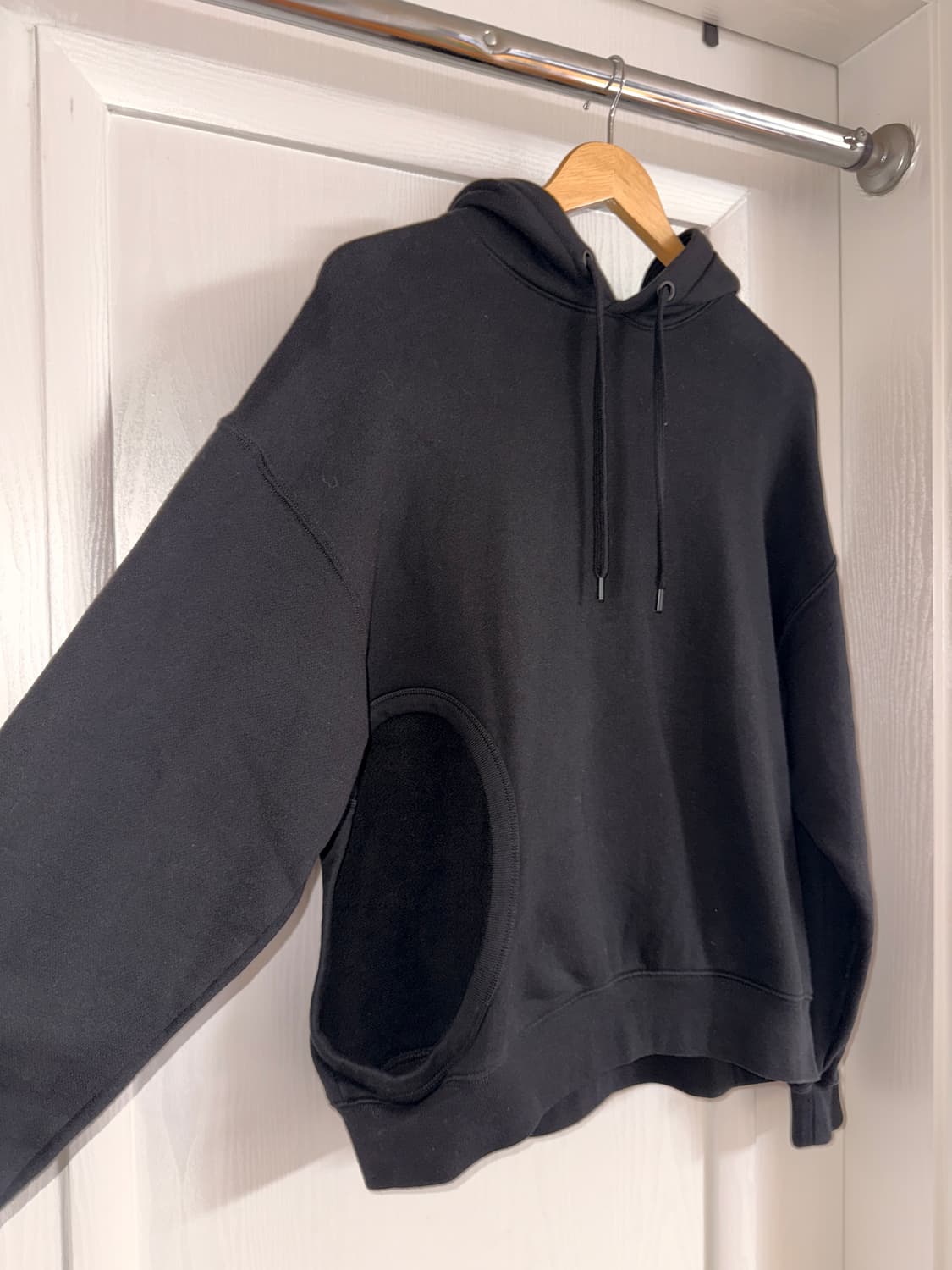 토가xH&M hole hoodie 상품이미지1