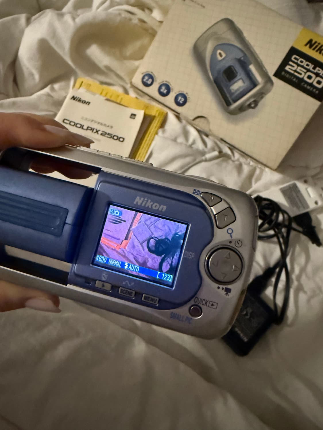 니콘 쿨픽스 2500 빈티지 디카  상품이미지4