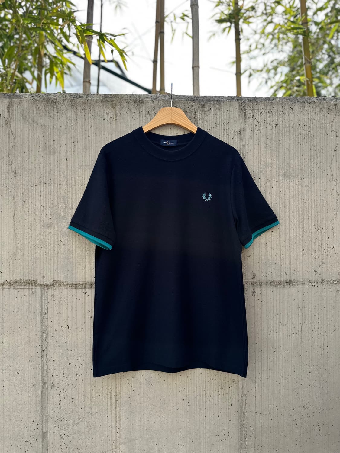 프레드 페리 팁드 커프 피케 라운드 티셔츠 상품이미지1