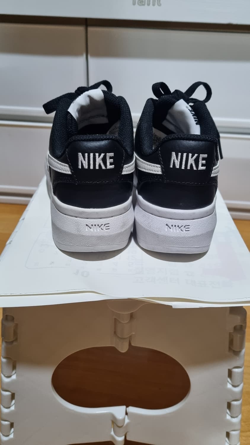 나이키 220 에어포스1  상품이미지4