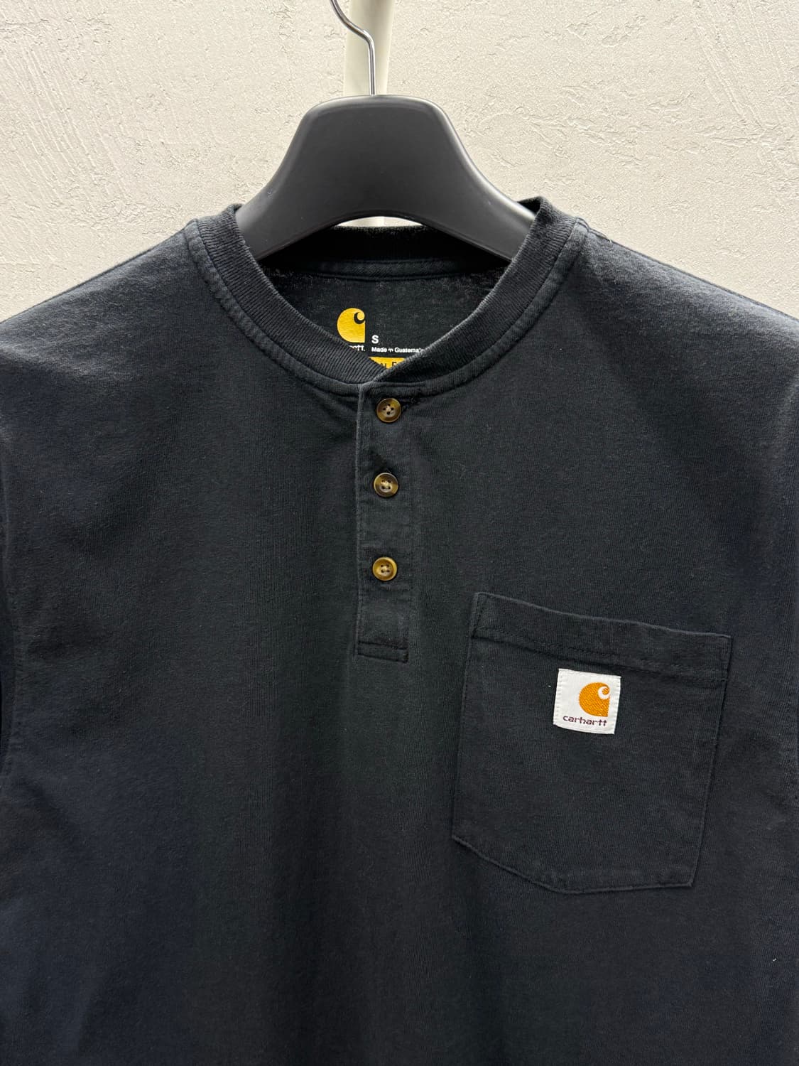 칼하트 헨리 레귤러 롱슬리브 포켓 티셔츠 블랙 S 상품이미지3