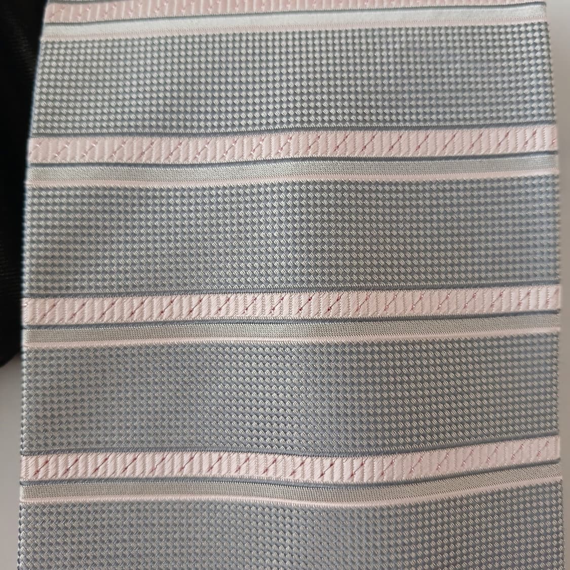 발망 실크 그레이 스트라이프 넥타이 9.5cm A+~A등급 A19569
 상품이미지8