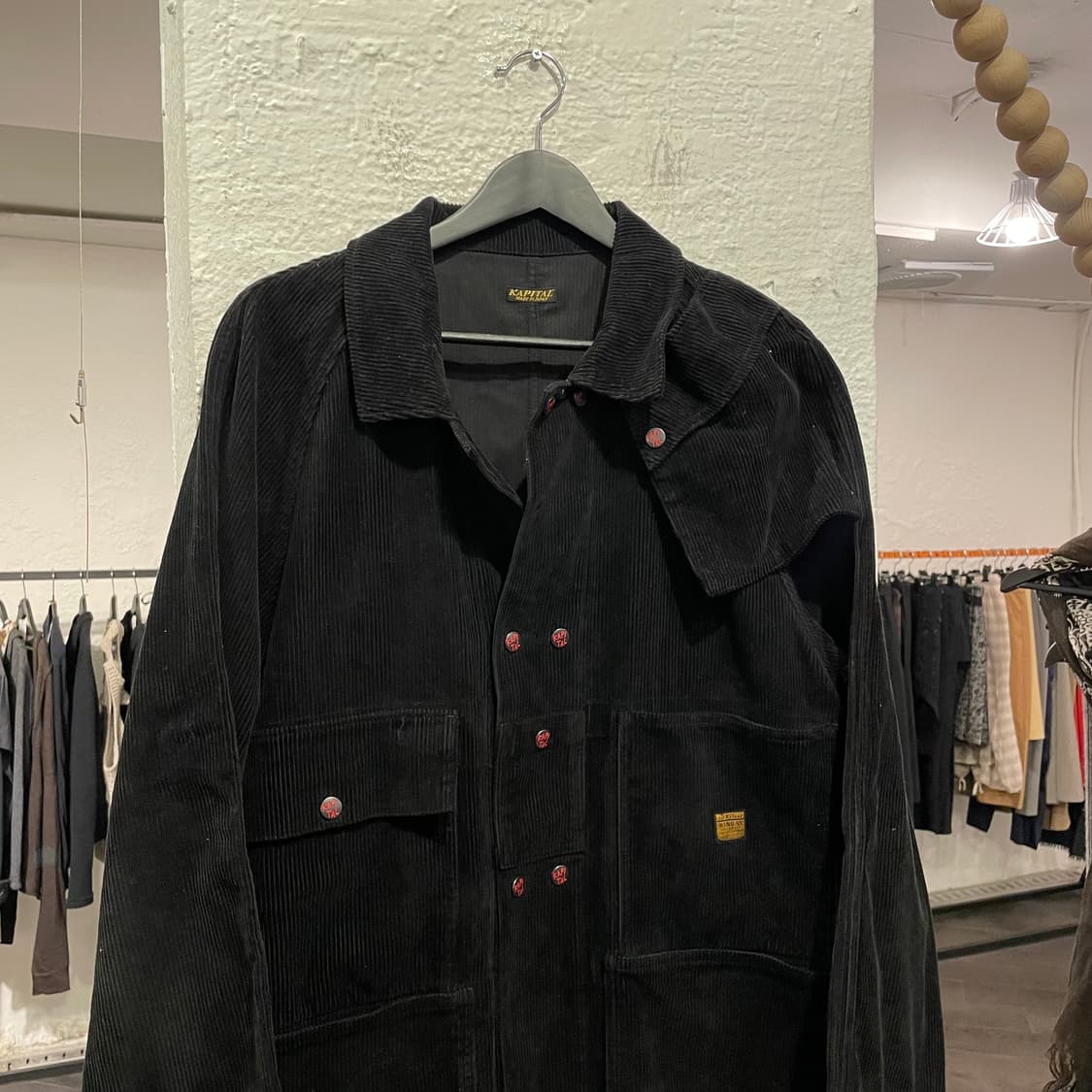 캐피탈 포켓 디테일 코듀로이 코트 상품이미지2