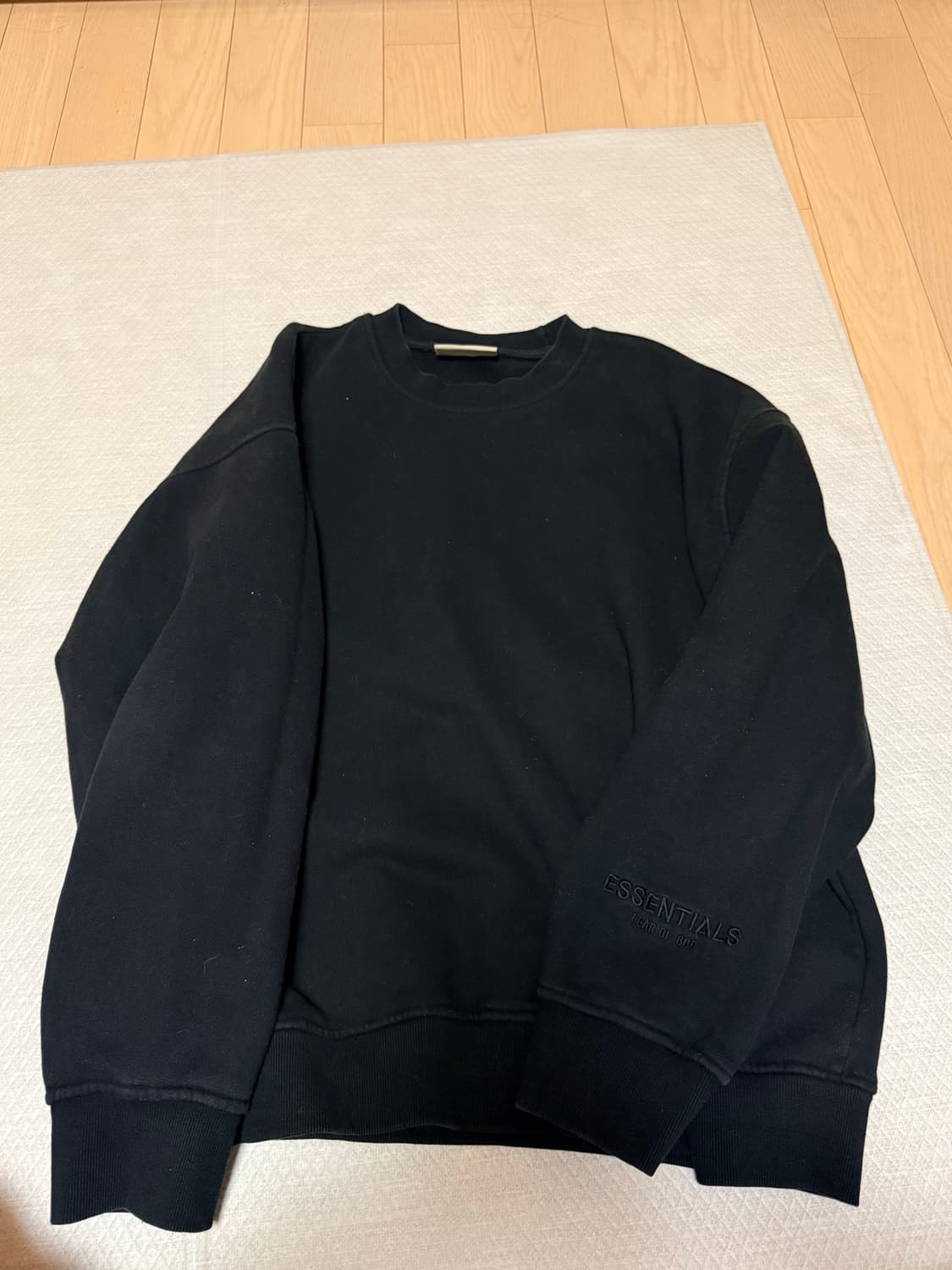 이센셜 맨투맨 블랙 L 상품이미지3