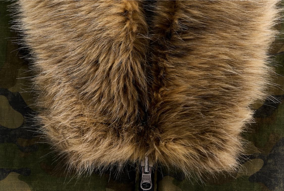 Reversible Camo Fur Collar Bomber 상품이미지9